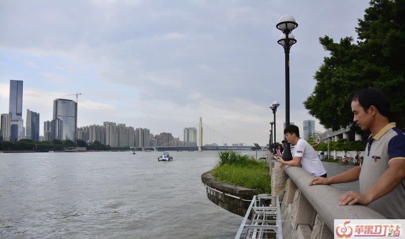 广州灯塔灯光秀配什么音乐合适,最新灯光秀音乐名 广州灯塔灯光秀配什么音乐合适,最新灯光秀音乐名