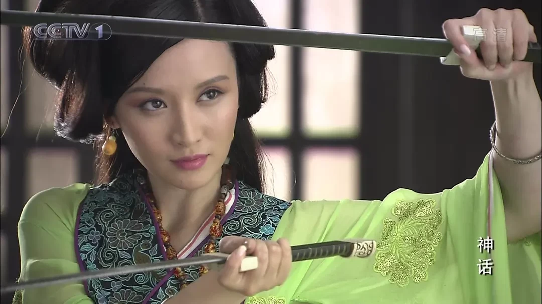 致敬巨人的是哪首歌_youseebiggirl是什么语言的歌 - 苹果DJ站