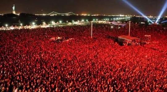 请问美国流行音乐的社会地位和影响是什么，欧美流行音乐社会流行现象